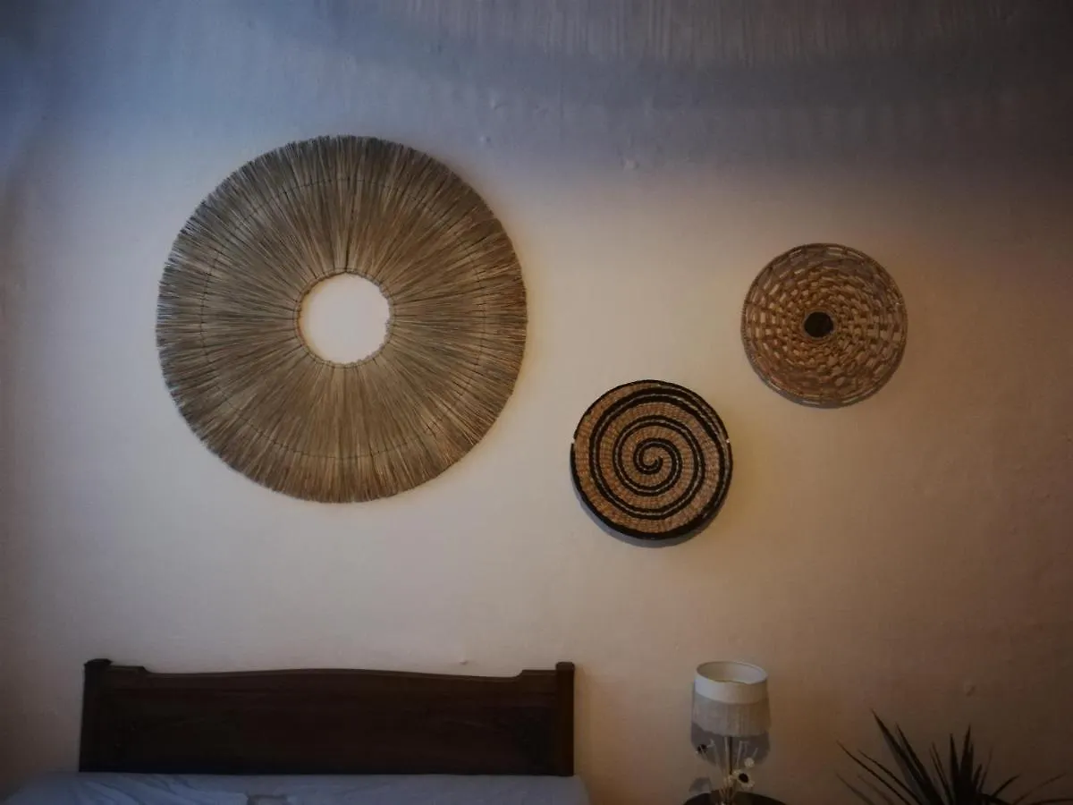 La Chambre D'Adele Valensole Bed & Breakfast